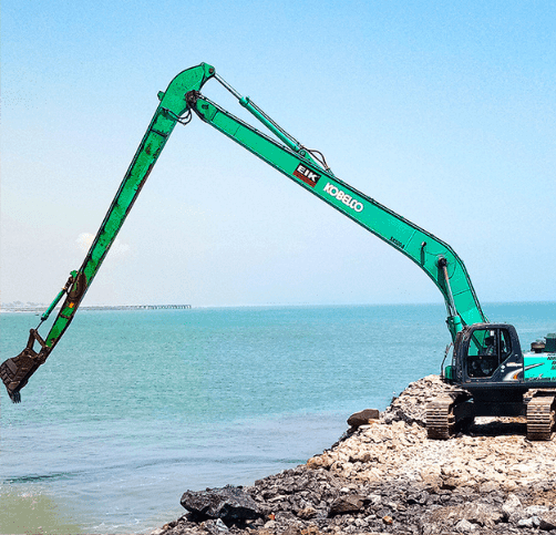 Kobelco 850 Long Boom Excavator on Rent