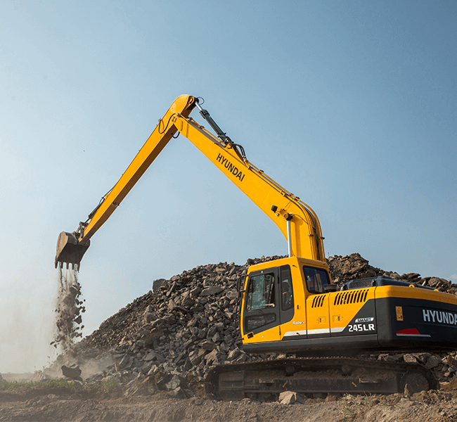 27 meter long boom excavator on rent